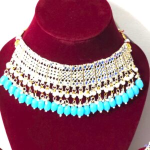 Minakri blue necklace