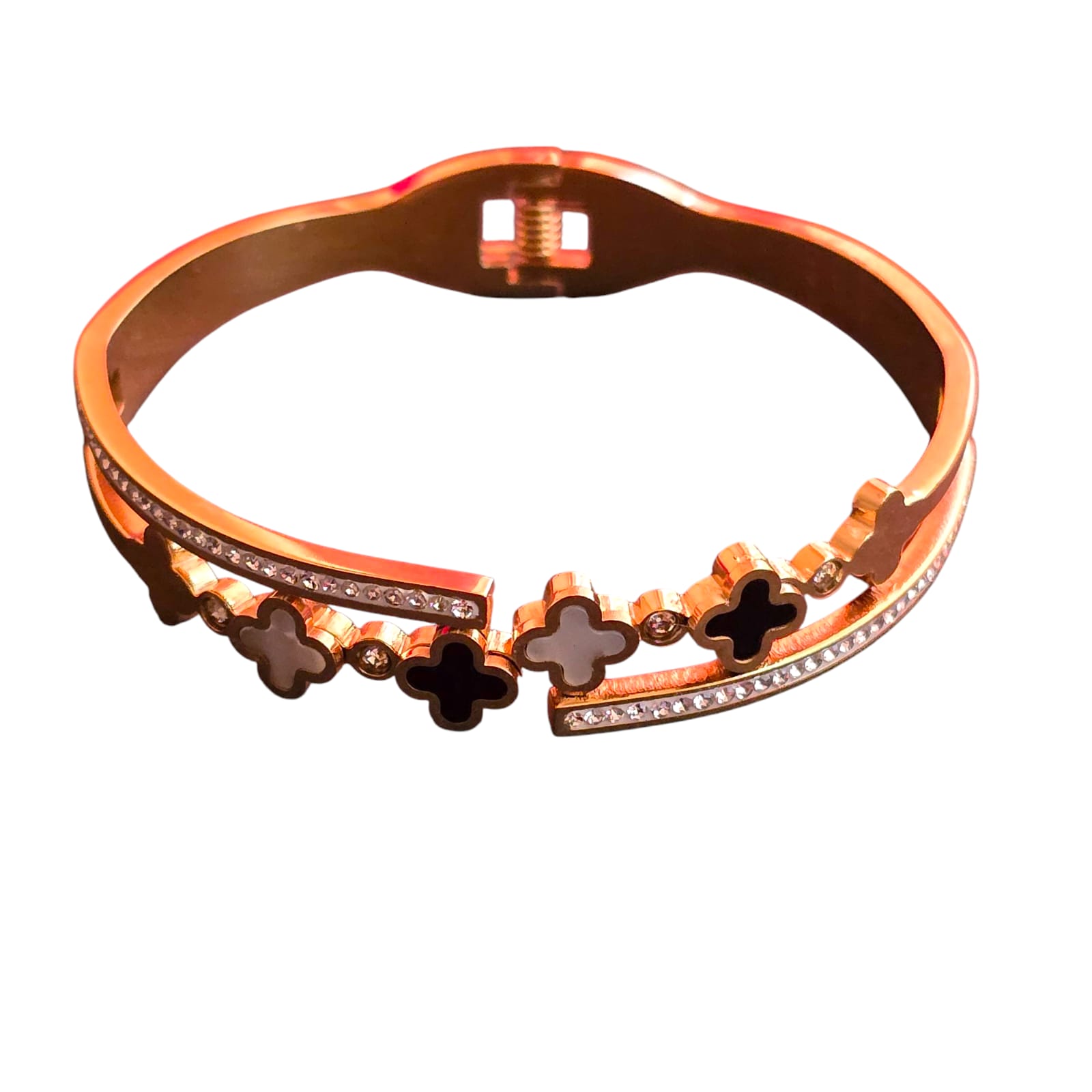 anti-tarnish clover bracelet