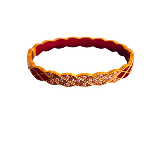 Elegant Anti-Tarnish Gold Plated Bracelet for Women